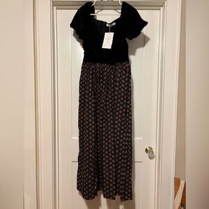 Christy Dawn Holiday 2025 collection Ginny Dress - Black velvet / noir apples